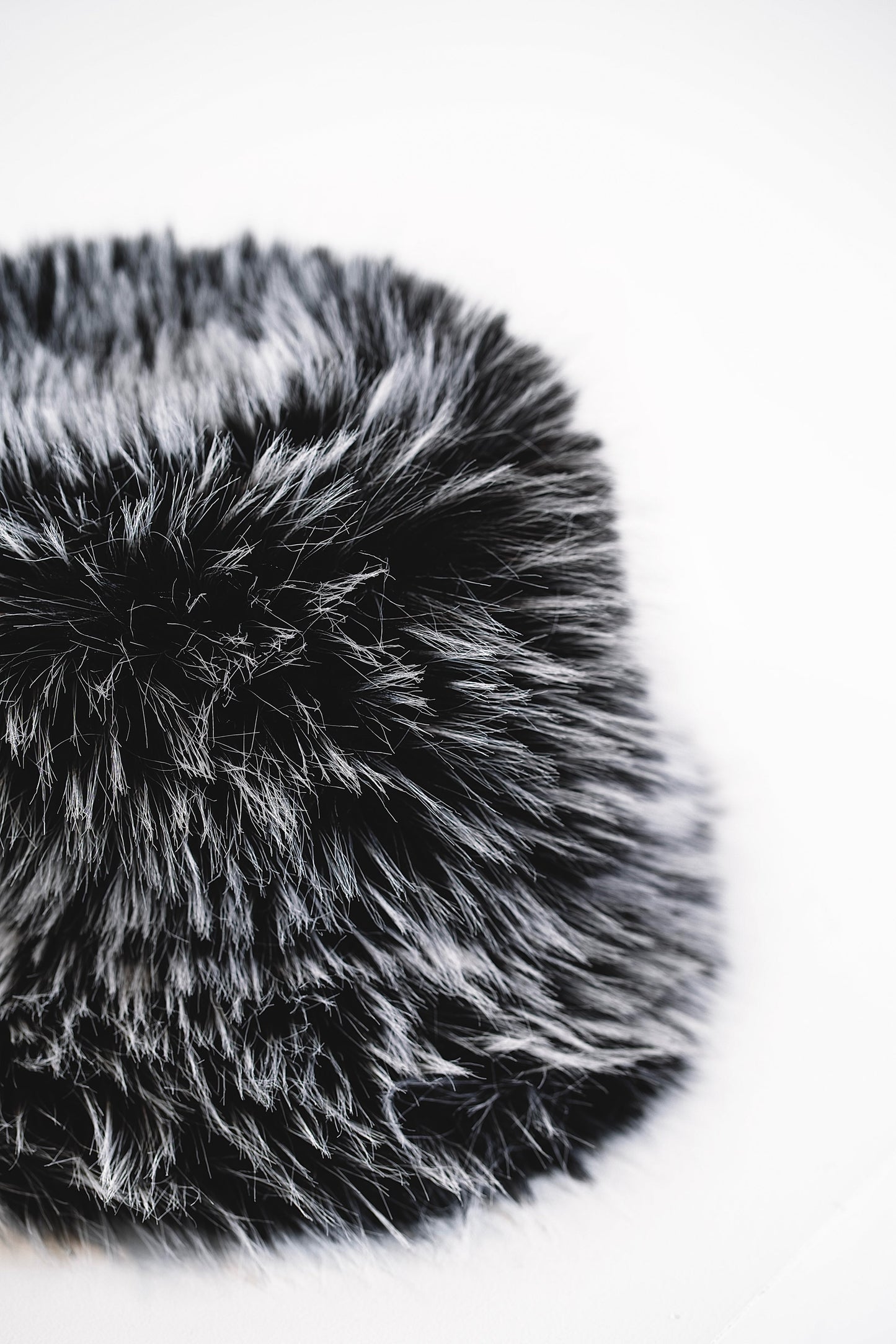 COCO | FOX FUR BUCKET HAT