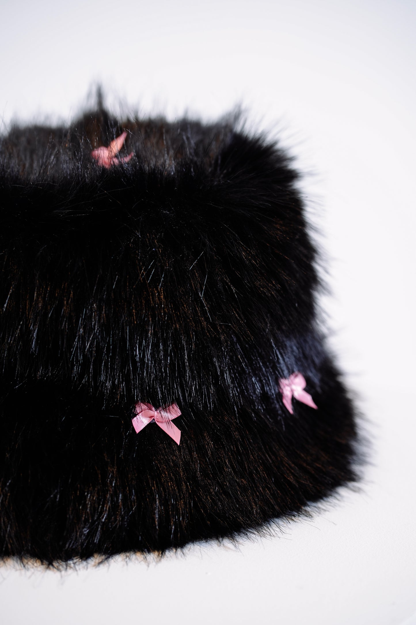 BOW PINK | FOX FUR BUCKET HAT